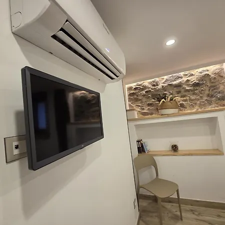 El Patio, En Casco Histórico Con Vistas A La Iglesia