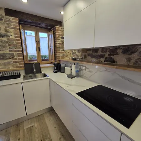 El Patio, En Casco Histórico Con Vistas A La Iglesia Apartamento Castro Urdiales